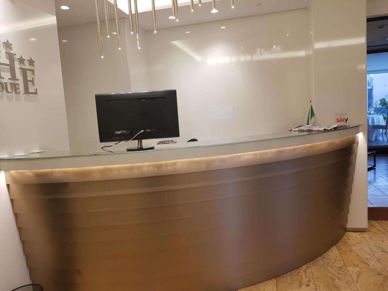 Hotel Elisabeth Due Fano Ngoại thất bức ảnh